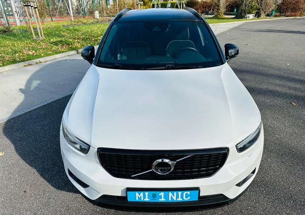 Volvo XC 40 cena 139900 przebieg: 38000, rok produkcji 2020 z Prusice małe 781